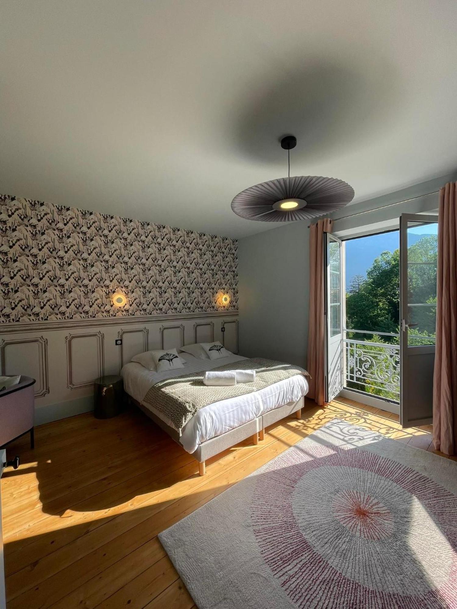 Domaine Clairfontaine Noyarey - Suites Junior Exterior foto